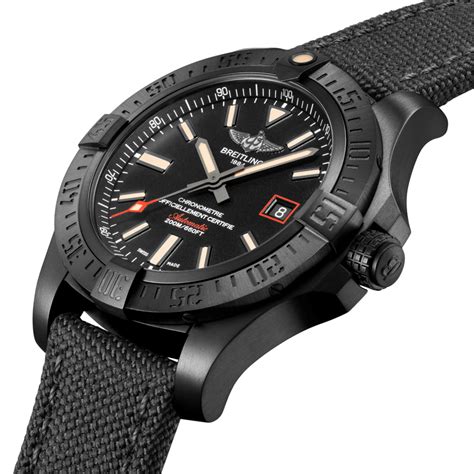 breitling blackbird 48 review|Breitling avenger 44 blackbird.